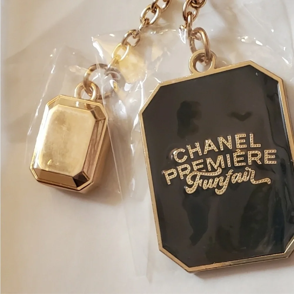 CHANEL Premiere Funfair Keychain in Gold and Black